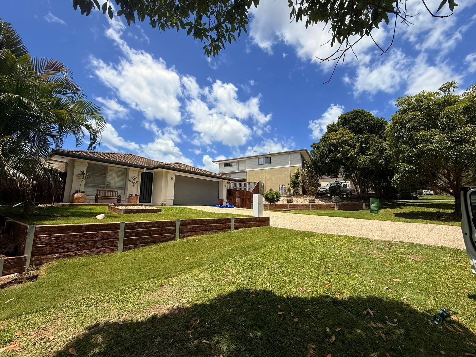 Colorbond fence on concrete sleeper base